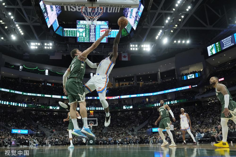 场比赛中展 场比赛中展