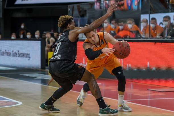 对阵国际米 对阵国际米